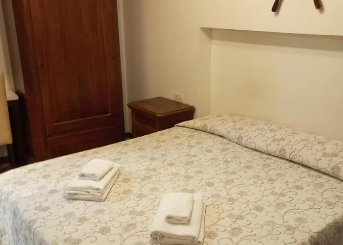 Hotel Henry