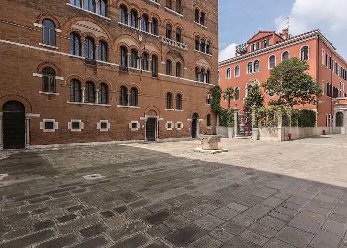 Venetian Penthouse